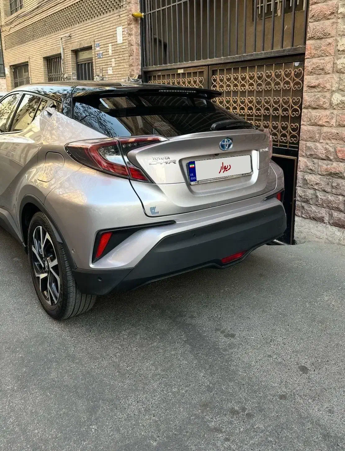 تویوتا chr استایل سلکشن ۲۰۱۸ بیرنگ هیبرید|خودرو سواری و وانت|تهران, امیریه|دیوار