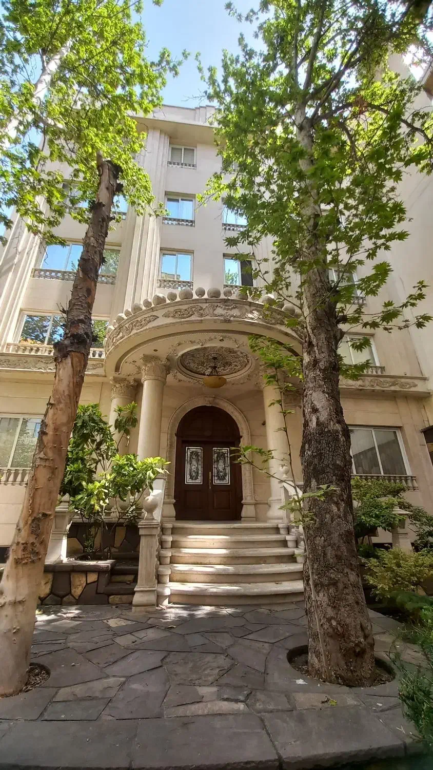 ۱۵۰ متری * فرمانیه شرقی * نورشمال و جنوب