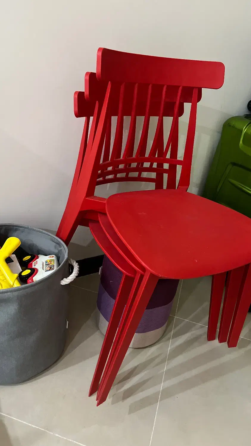 صندلی نو|صندلی و نیمکت|کیش, |دیوار