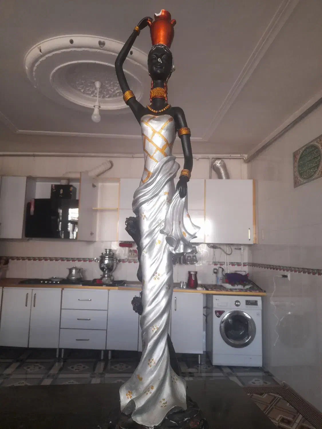 مجسمه|مجسمه، تندیس، ماکت|جوانرود, |دیوار