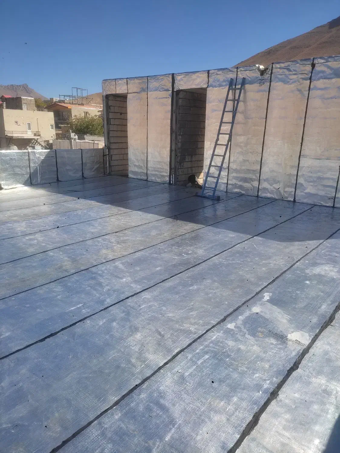 ایزوگام کاری آسفالت کاری چکی|خدمات پیشه و مهارت|اراک, |دیوار