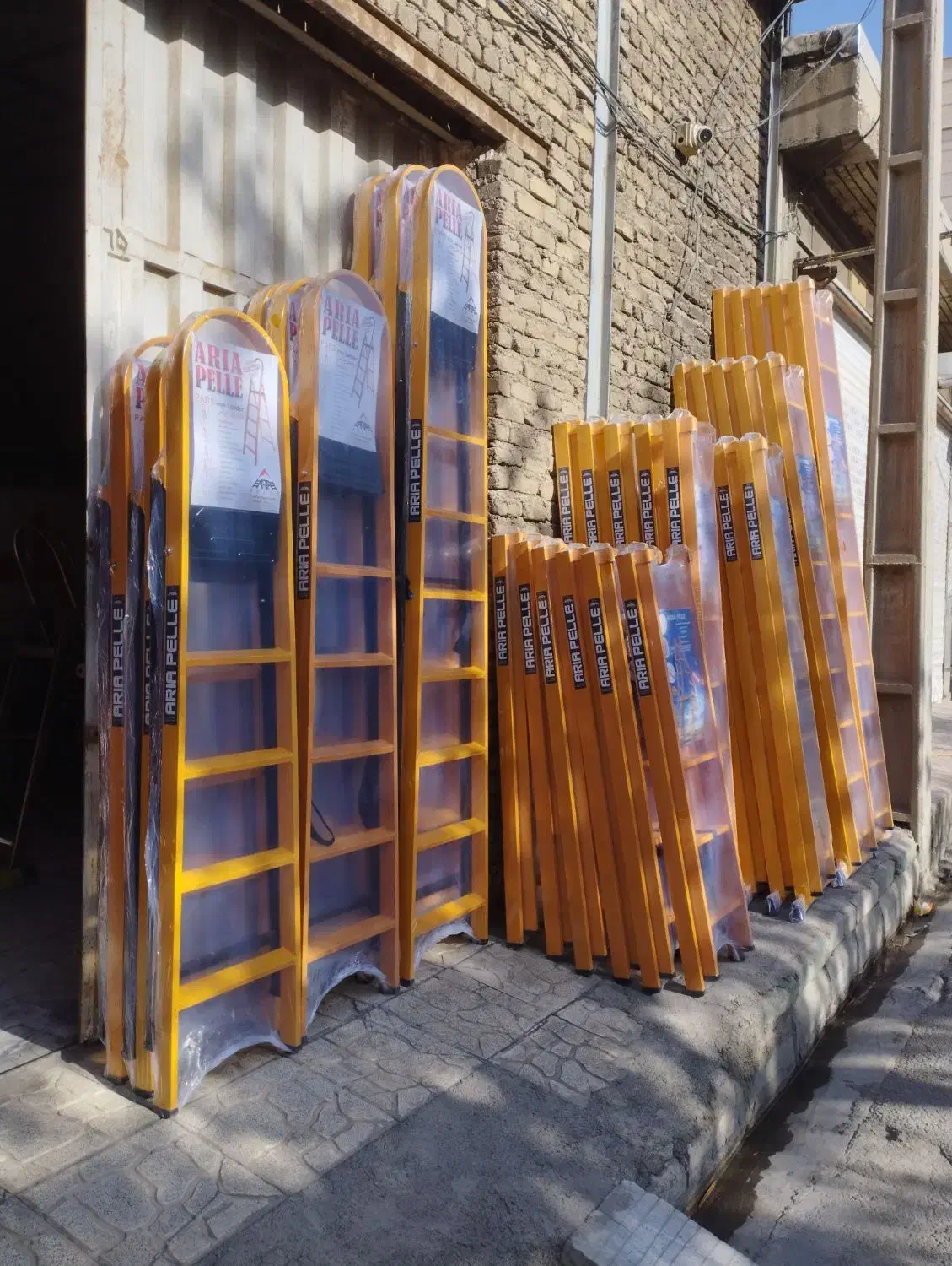 تولیدی‌انواع‌نردبانهای‌خانگی‌وکشویی...اریاپله|ابزارآلات|کرج, خرمدشت|دیوار