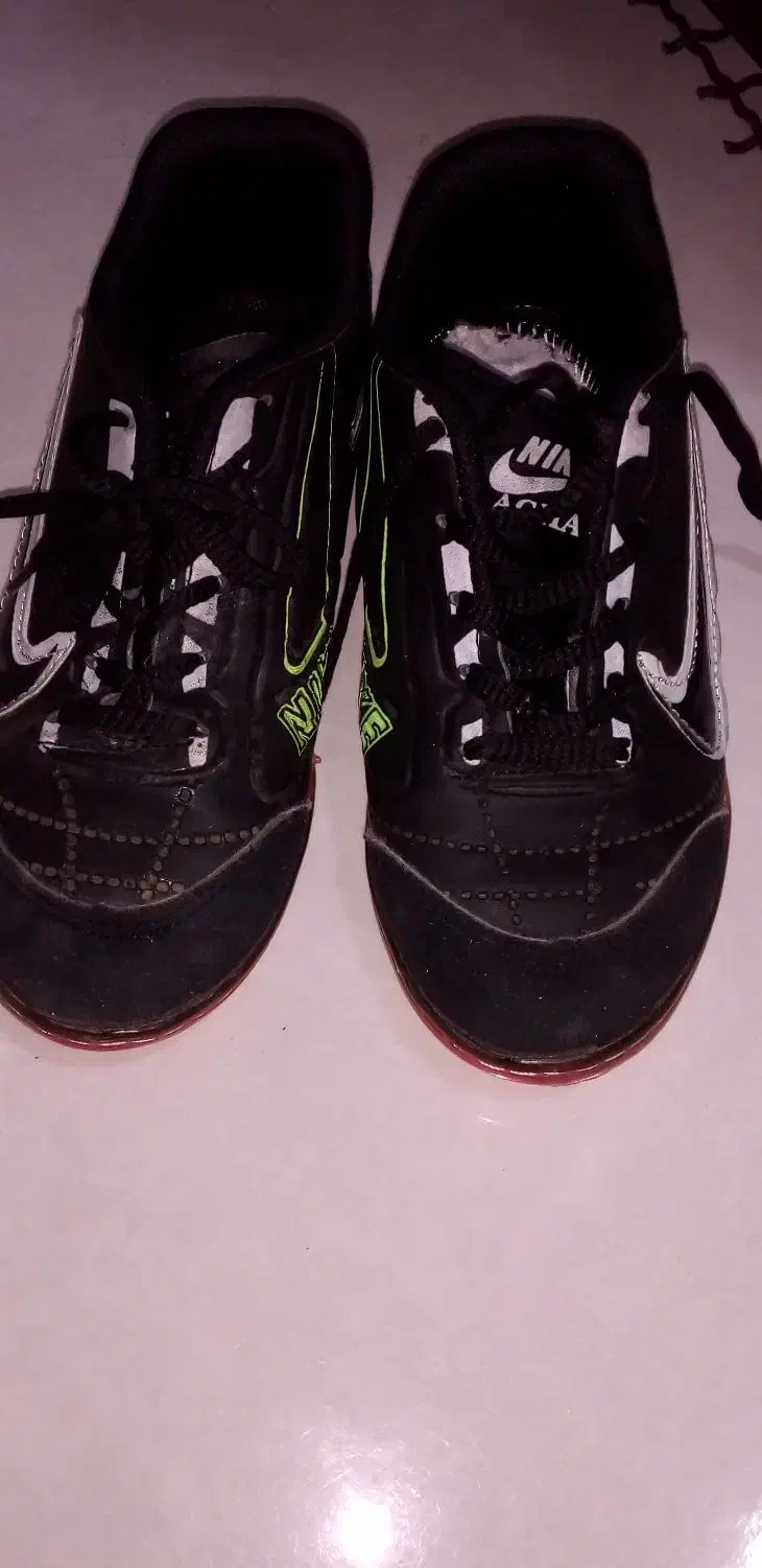 کفش فوتبال|کیف، کفش، کمربند|فردوس (خراسان), |دیوار