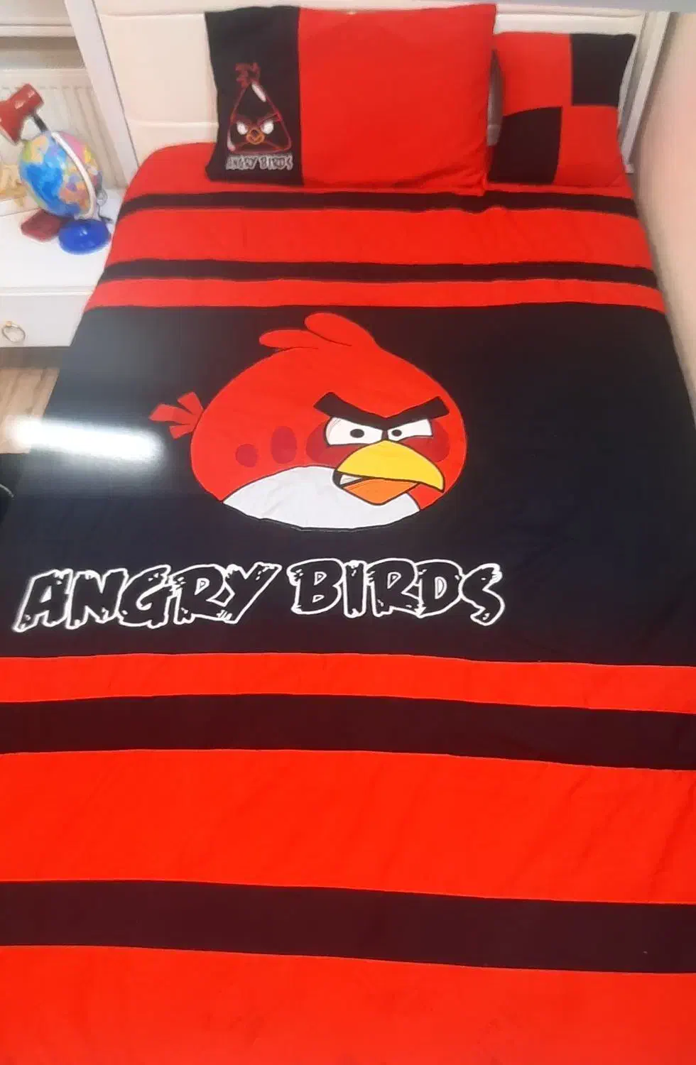 روتختی،ساعت،گلیم فرش کودک ونوجوان|اسباب و اثاث بچه|نیشابور, شهرک ولیعصر|دیوار