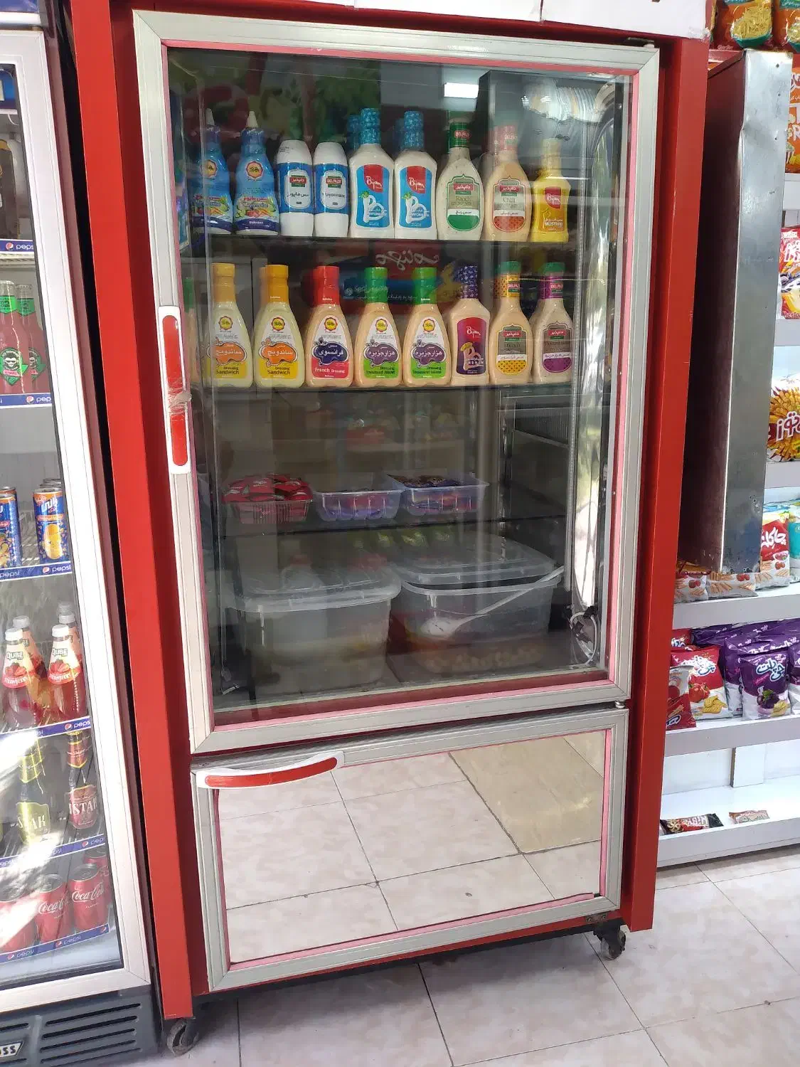 فروش فوری یخچال و وسایل پروتئینی|فروشگاه و مغازه|قرچک, شهرک طلائیه|دیوار