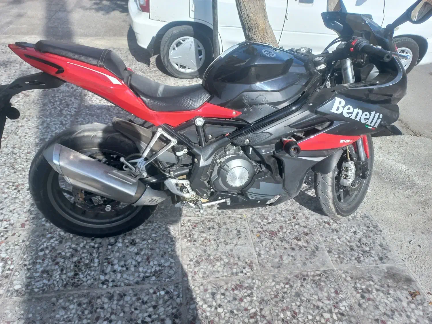 بنلی ریس ۳۰۰|موتورسیکلت|شیراز, سعدیه جنوبی|دیوار