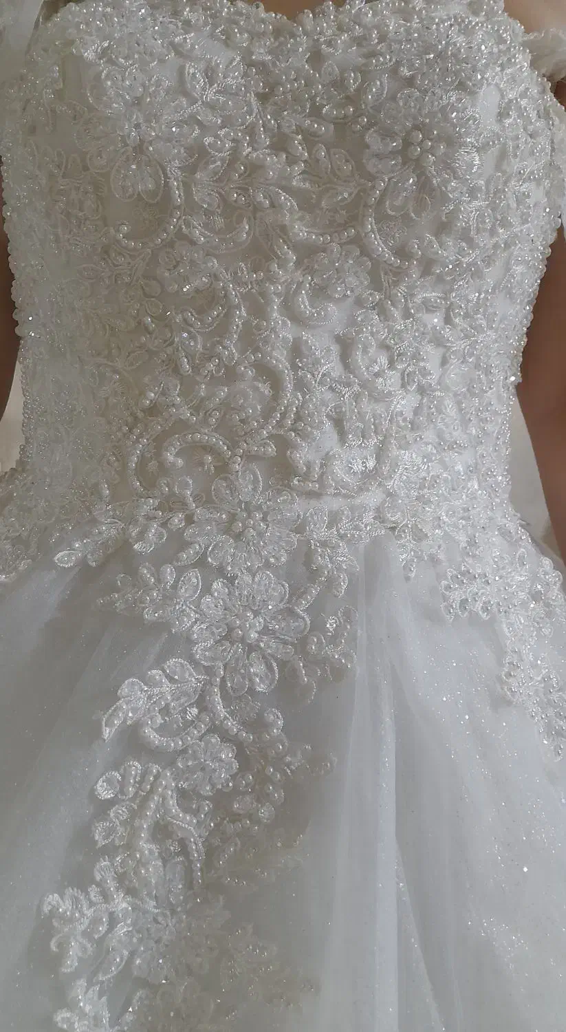 لباس عروس|لباس|اسفراین, |دیوار