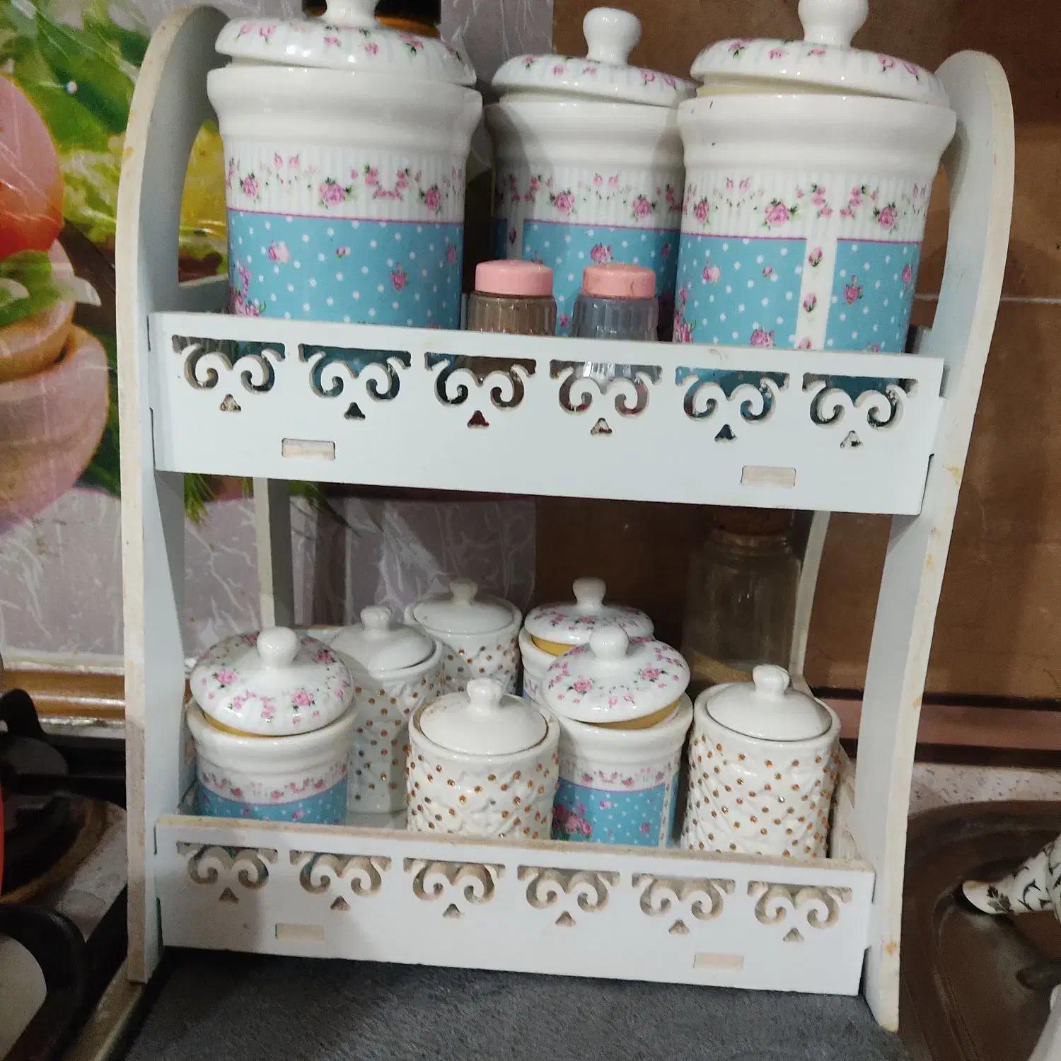 پاسماوری و جای ادویه|آبچکان و نظمدهنده ظروف|بندر انزلی, میان پشته|دیوار