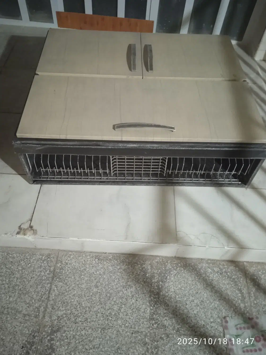 کابینت آب چک|آب‌چکان و نظم‌دهنده ظروف|میبد, |دیوار