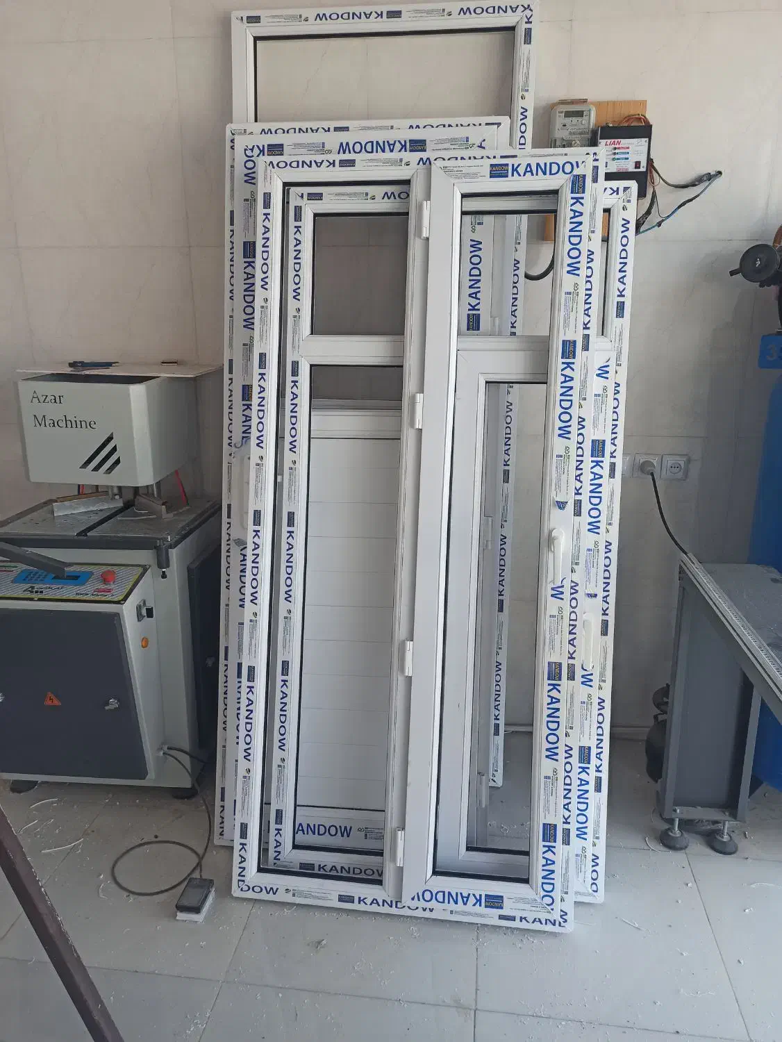 نصاب وسازنده درب وپنجره upvc|خدمات پیشه و مهارت|بوشهر, |دیوار