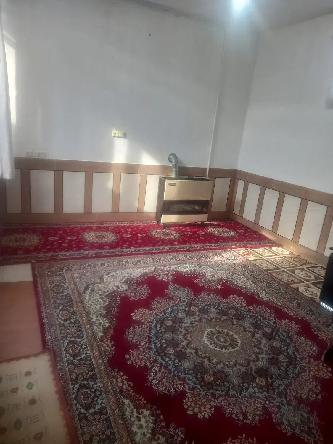 منزل مبله روزانه هفتگی برا مسافرین محترم|اجارهٔ کوتاه‌مدت آپارتمان و سوئیت|شیراز, کوشک میدان|دیوار