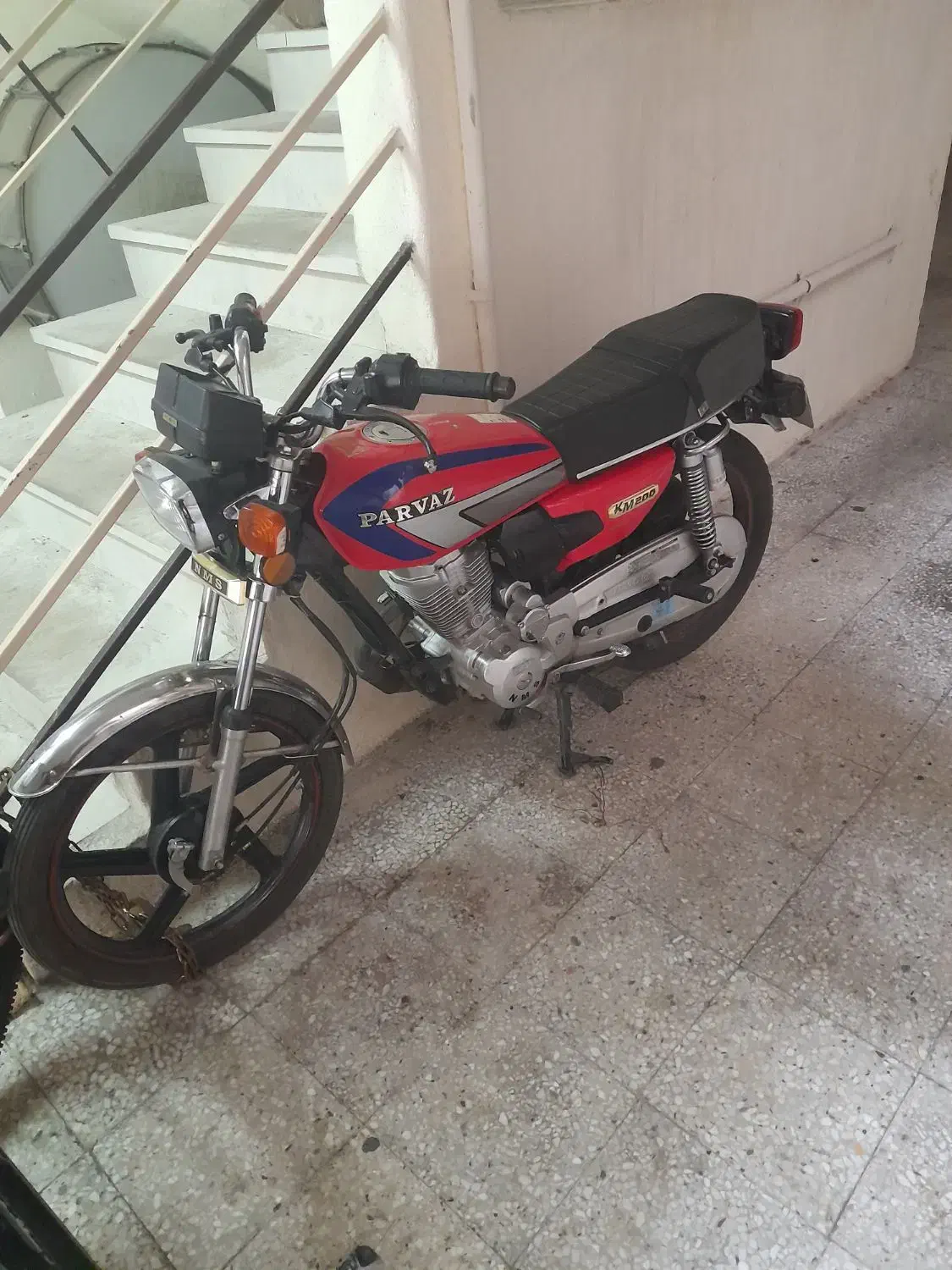 موتور هوندا ۱۵۰ همراه با بیمه|موتورسیکلت|بندر انزلی, نوغان|دیوار