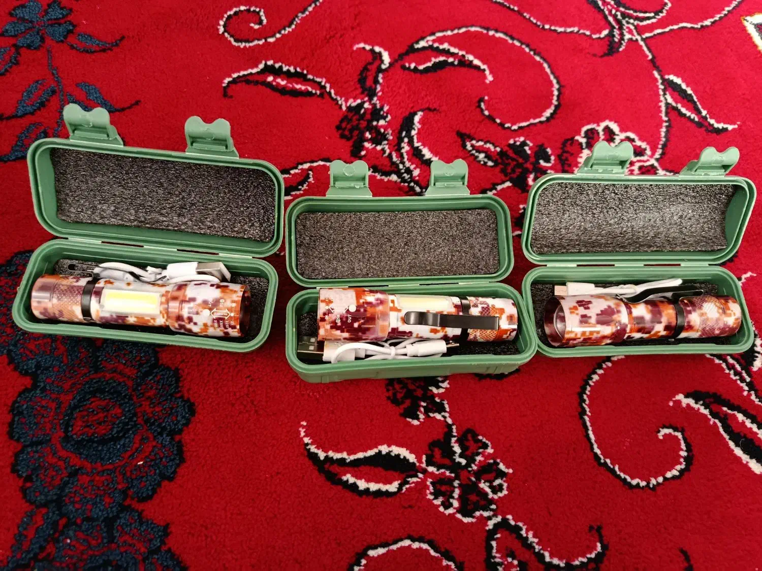 چراغ قوه و ماشین ریش تراش|لامپ و چراغ|خرم‌آباد, |دیوار