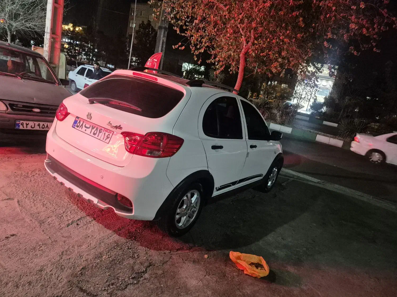 کوییک GXLRمدل ۴۰۳ رینگ و مانیتور|خودرو سواری و وانت|قم, حکمت شمالی|دیوار