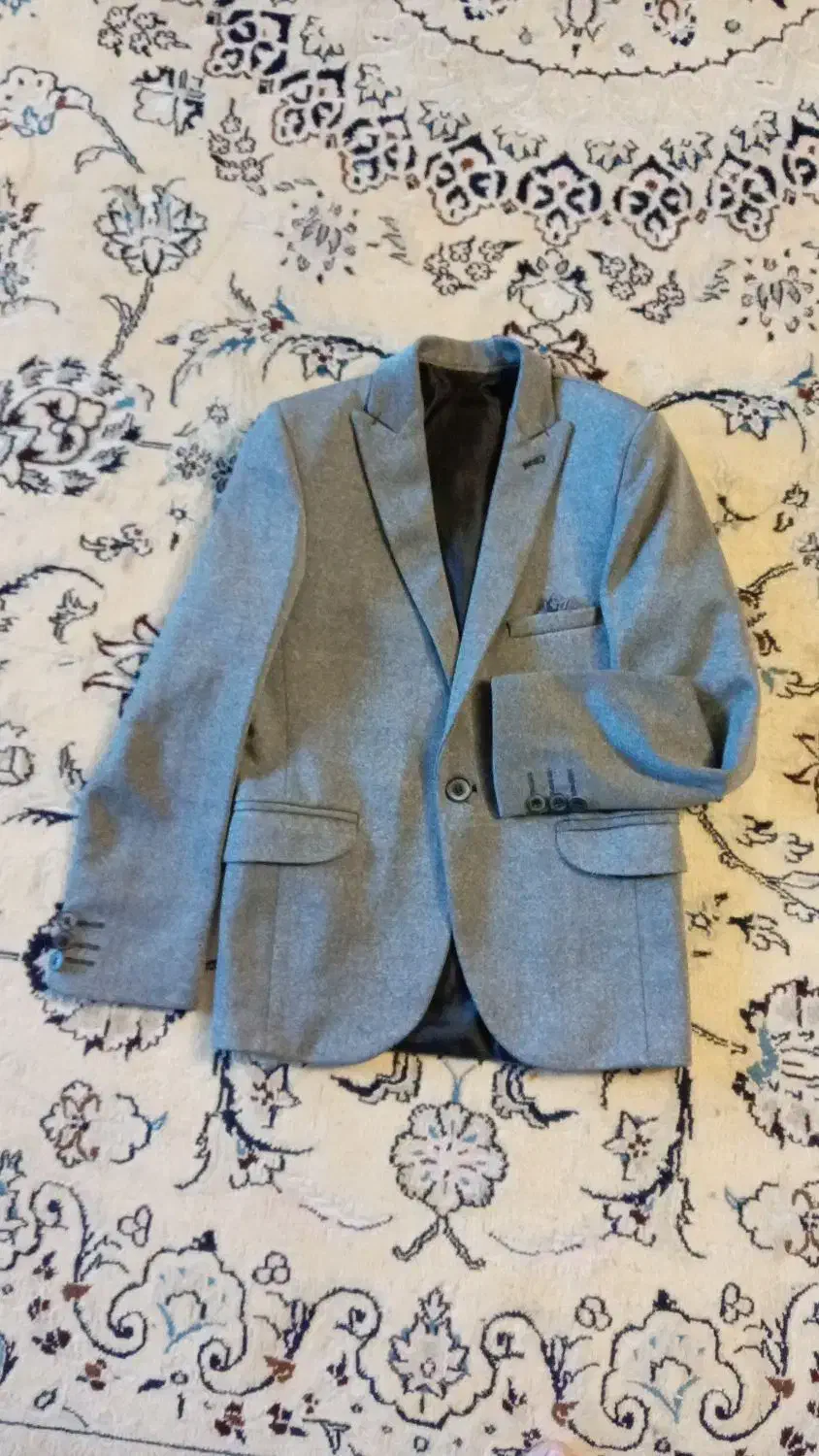 کت بچگانه سایز 6 تا 8 سال|کفش و لباس بچه|اصفهان, کوی ولی عصر|دیوار