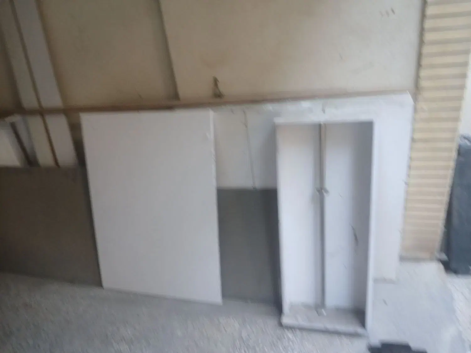 رگال لباس و مقداری ام دی اف مناسب پوشاک|فروشگاه و مغازه|گرگان, |دیوار