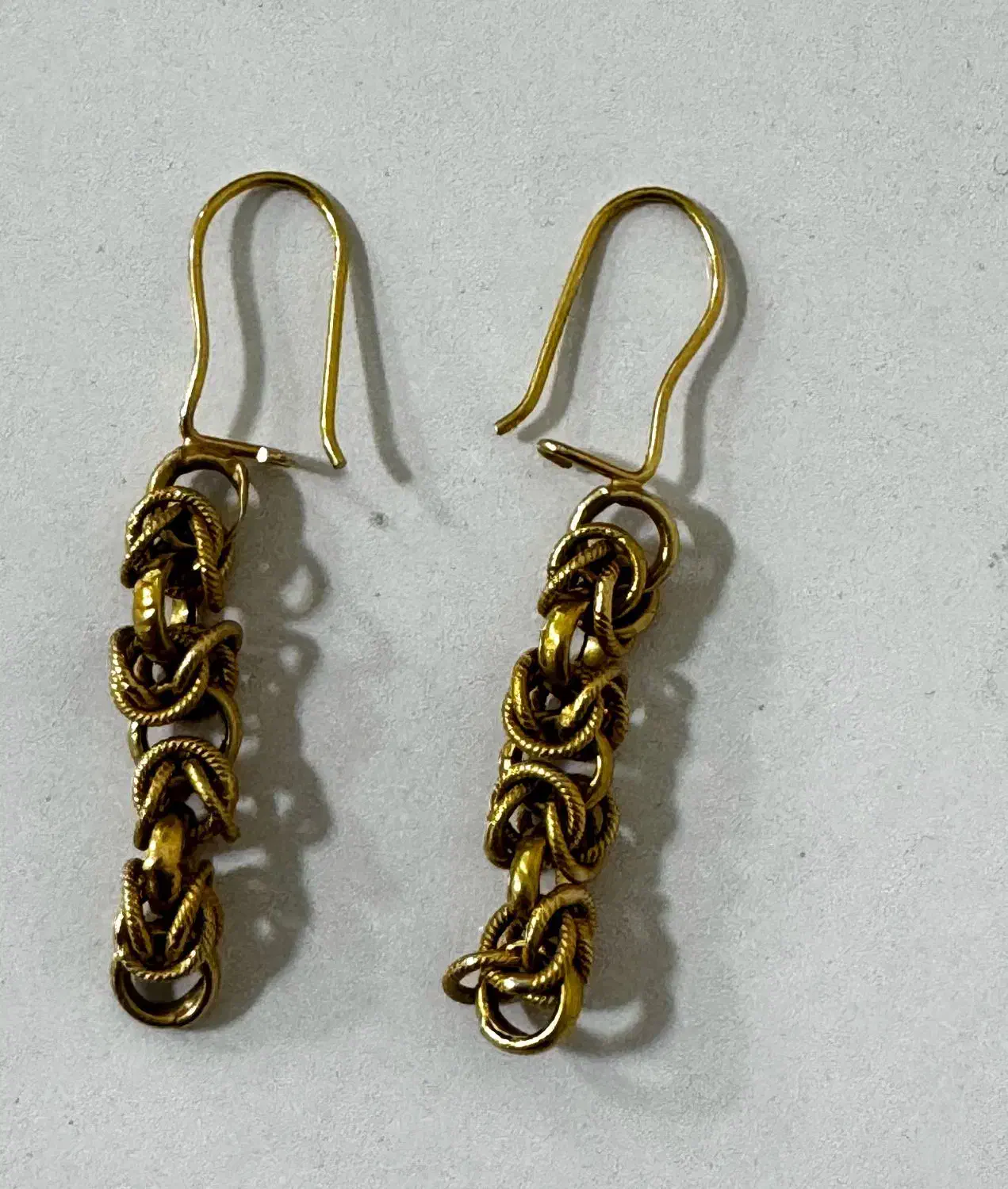 طلا اجرت ۴ درصدد|جواهرات|کنار تخته و کمار, |دیوار