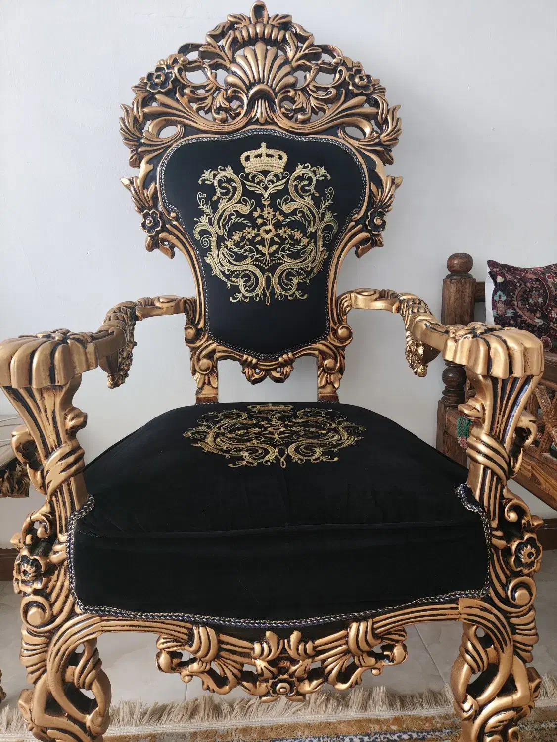 مبل سلطنتی|مبلمان خانگی و میز عسلی|ازنا, |دیوار