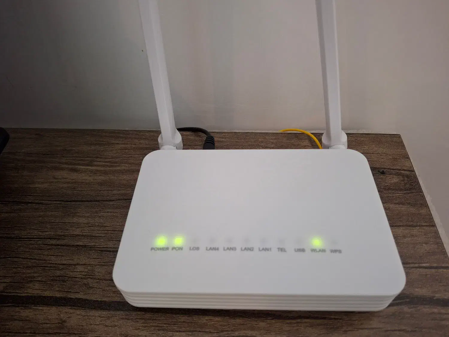 مودم هوآوی فیبر نوری|مودم و تجهیزات شبکه|رشت, استقامت ۱|دیوار