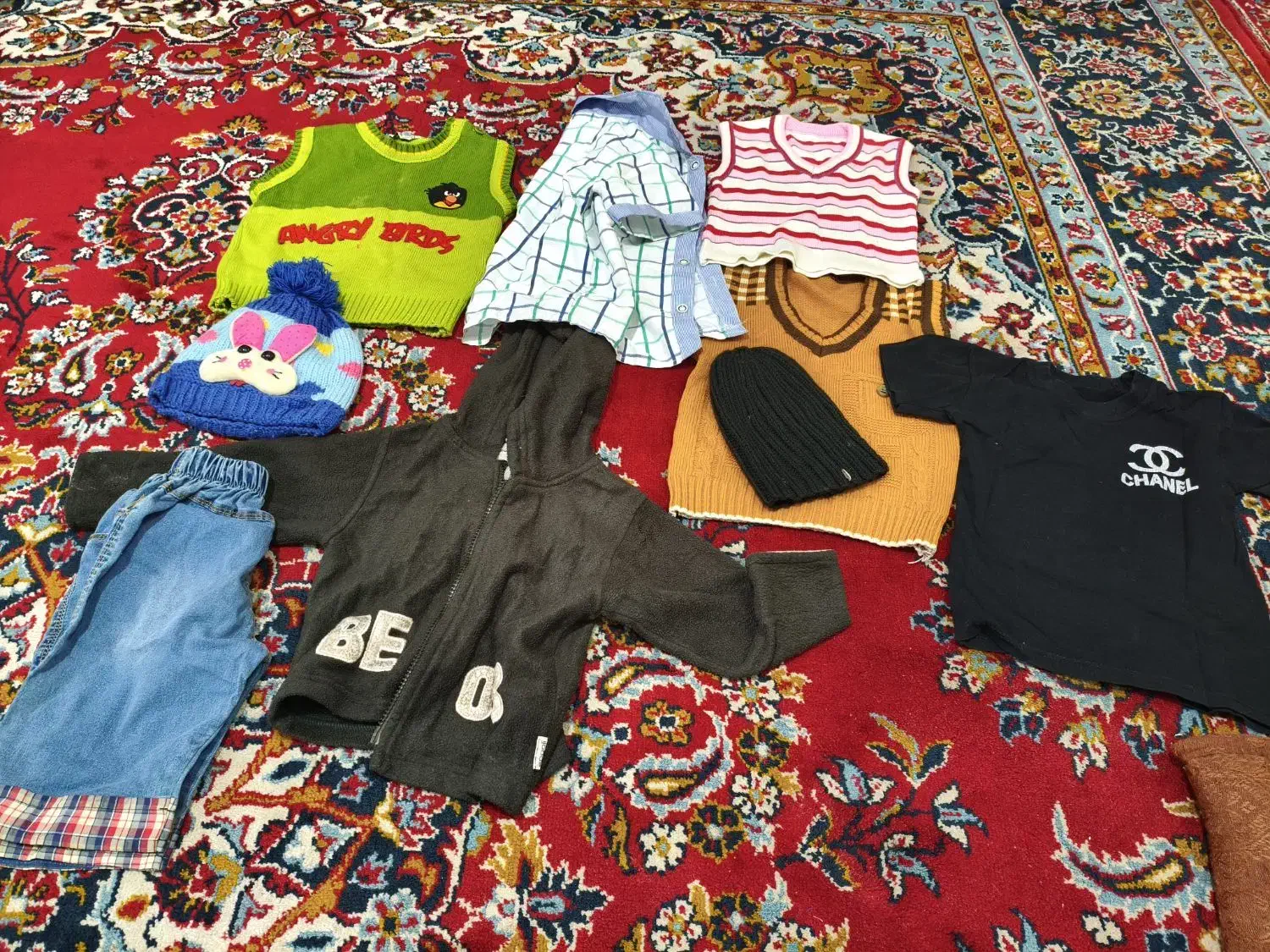 لباس نوزادی و کوچک رایگان|کفش و لباس بچه|سبزوار, فرهنگیان|دیوار