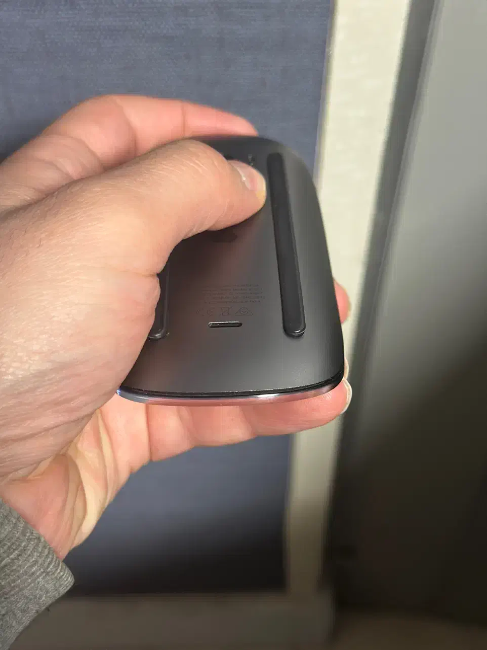 مجیک موس ۲ رنگ مشکی کم کار|قطعات و لوازم جانبی رایانه|رشت, معلم|دیوار