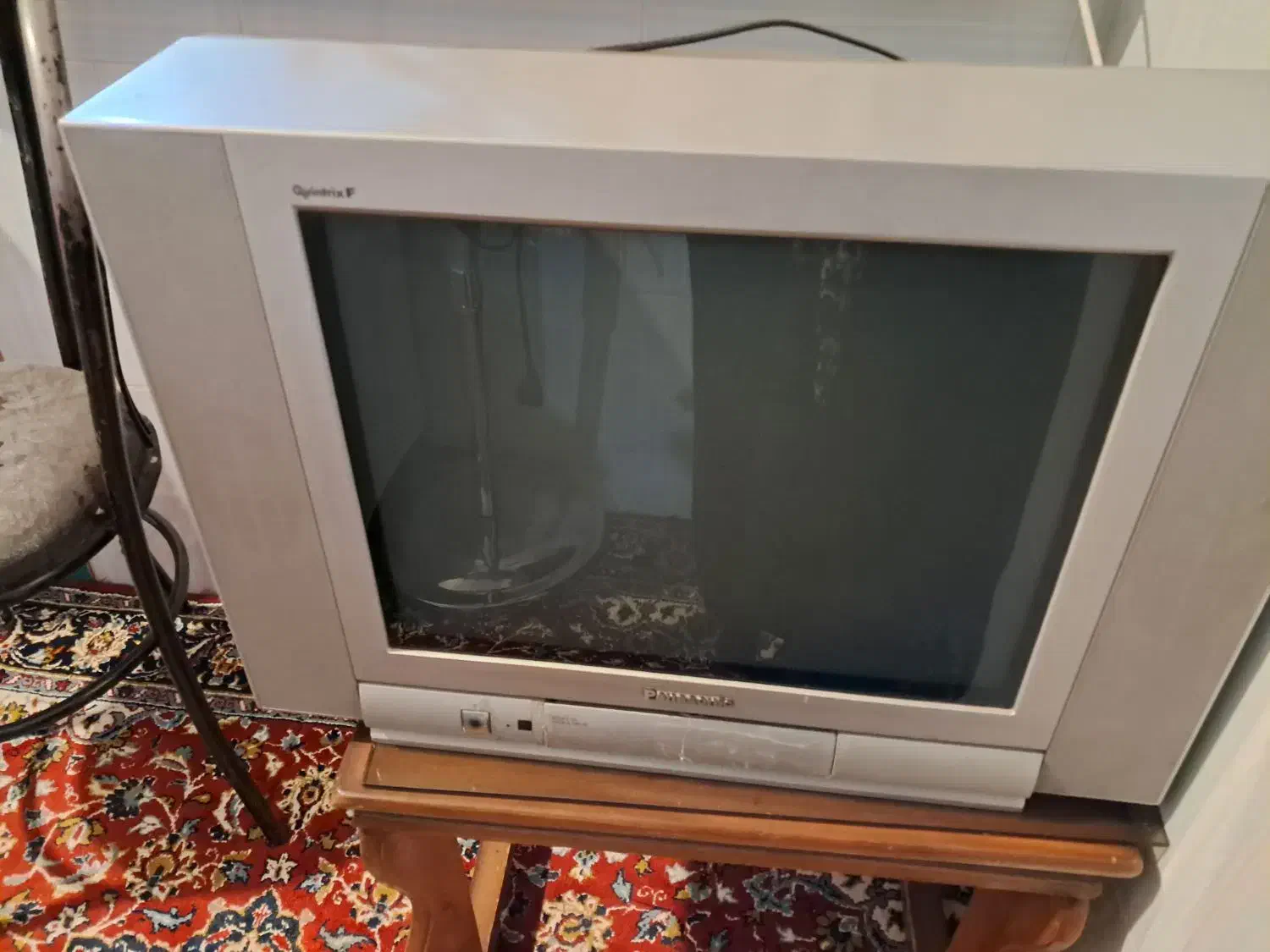 تلوزیون|تلویزیون و پروژکتور|دماوند, گیلاوند|دیوار