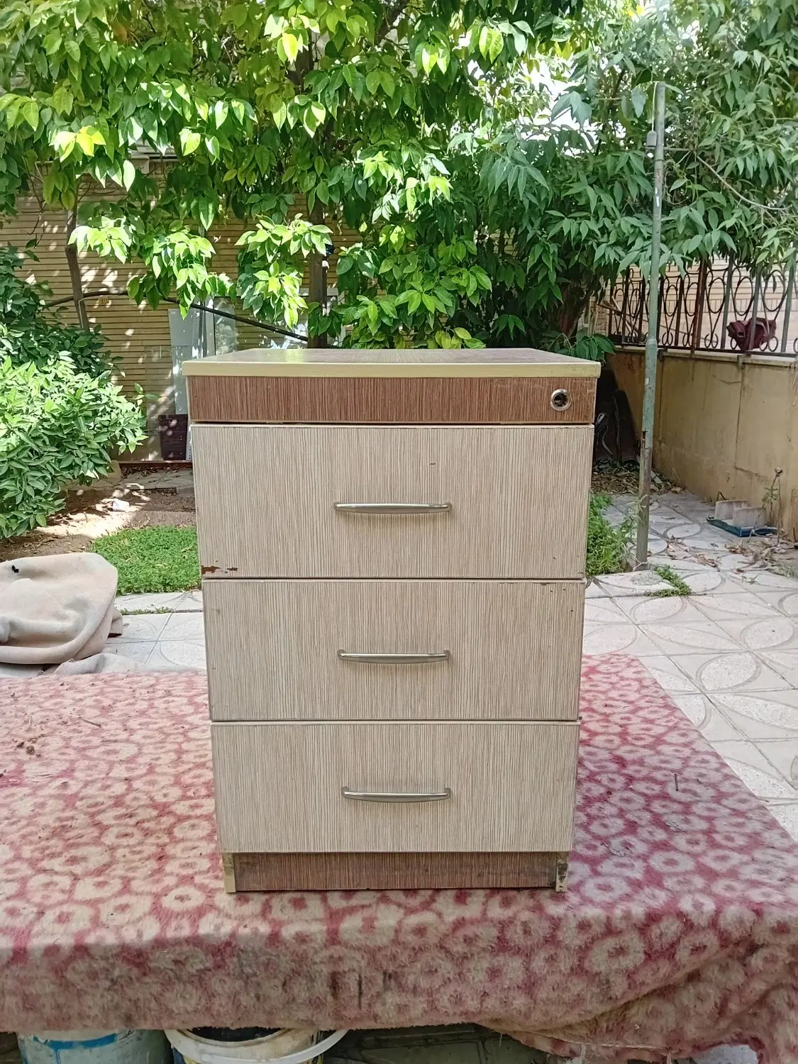 فایل کمد|مبلمان اداری|شیراز, شهرک بزین|دیوار