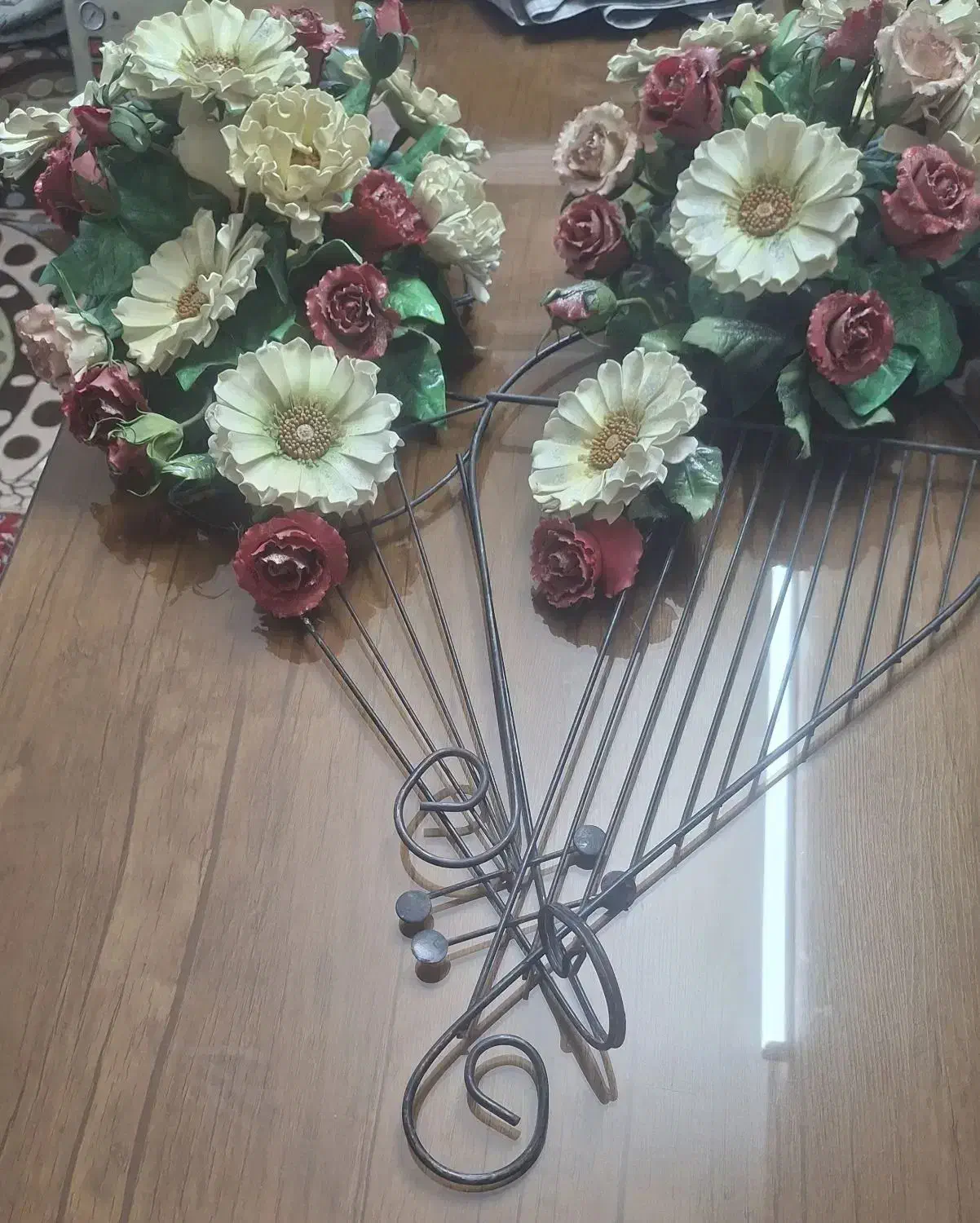 دو عدد گل تزئینی|گل مصنوعی|قم, انصار‌الحسین|دیوار