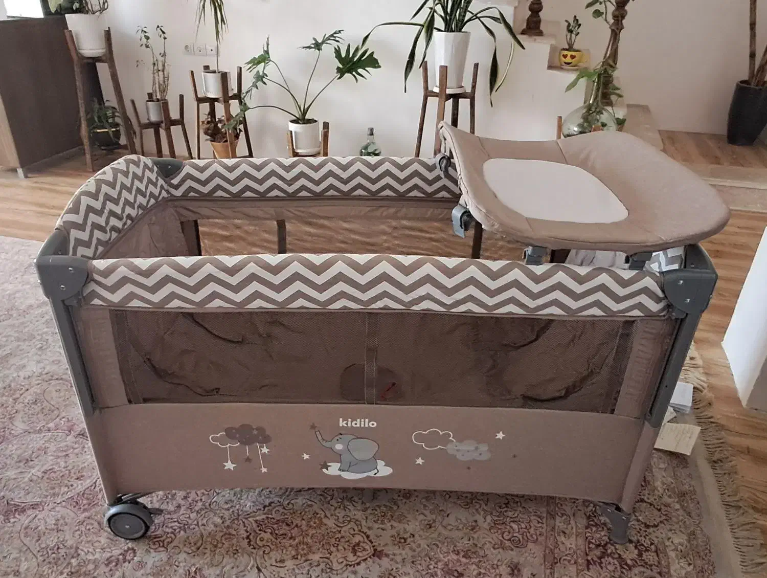 مبل و سرویس خواب و تخت کودک|تخت و صندلی بچه|شیراز, کیان آباد|دیوار