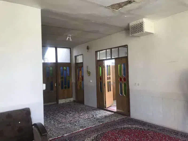 فروش خانه آهن‌ آجر 230 متری + مغازه ، بزرگمهر|فروش خانه و ویلا|نجف‌آباد, گلبهار|دیوار