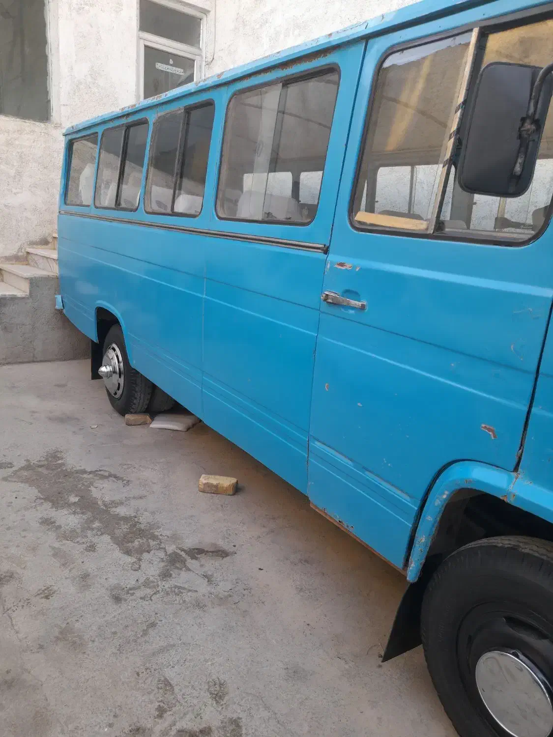 مینی‌بوس  ۱۷نفره  مدل ۶۴|خودرو سنگین|قوچان, |دیوار