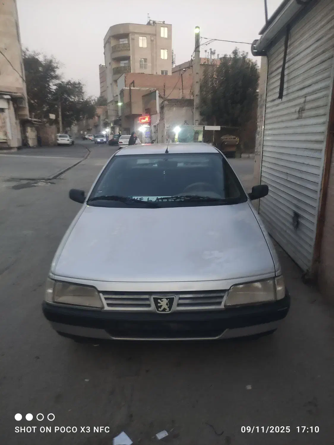 پژو 405نقره ای مدل 90|خودرو سواری و وانت|پاکدشت, پاکدشت (مامازند)|دیوار