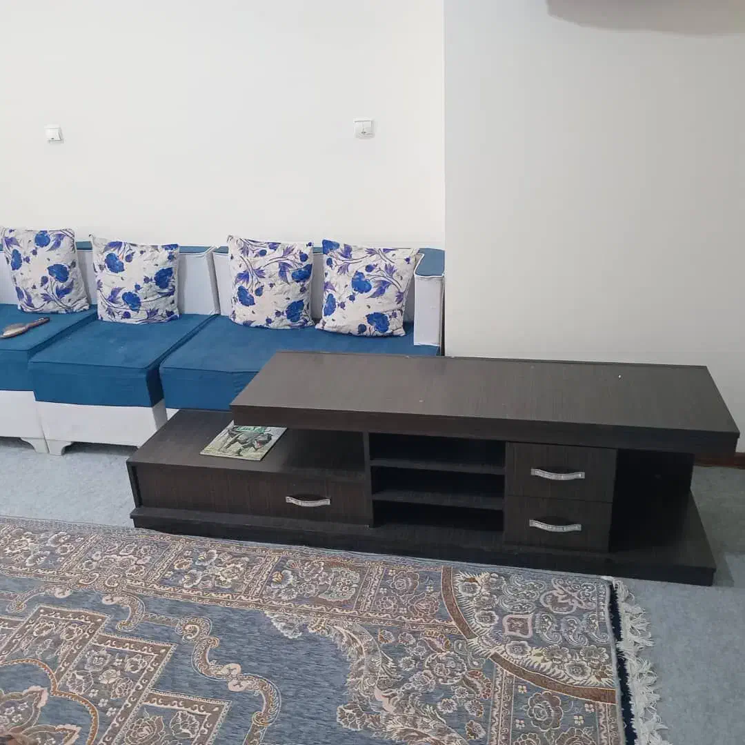 میز|مبلمان خانگی و میز عسلی|فولادشهر, مسکن مهر فولادشهر|دیوار