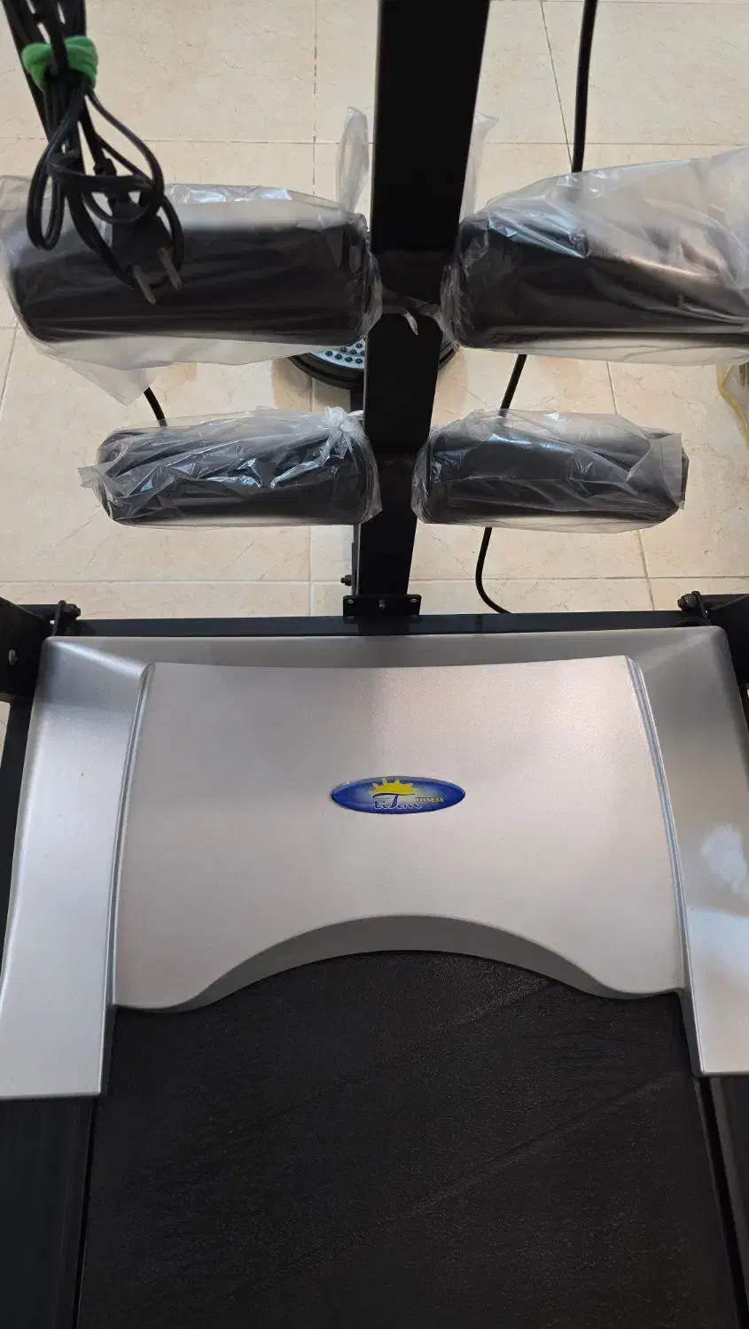 تردمیل ۵کاره اصل تایلند نو|تجهیزات ورزشی|اصفهان, سروستان|دیوار