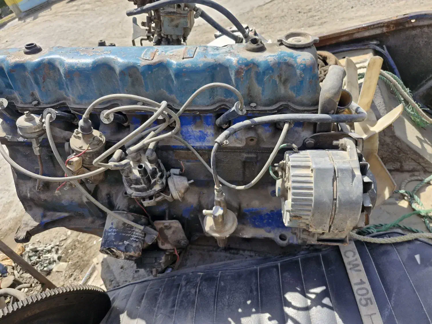 موتور ۶ سیلندر خطی آمریکایی|قطعات یدکی و لوازم جانبی|اصفهان, میرعماد|دیوار