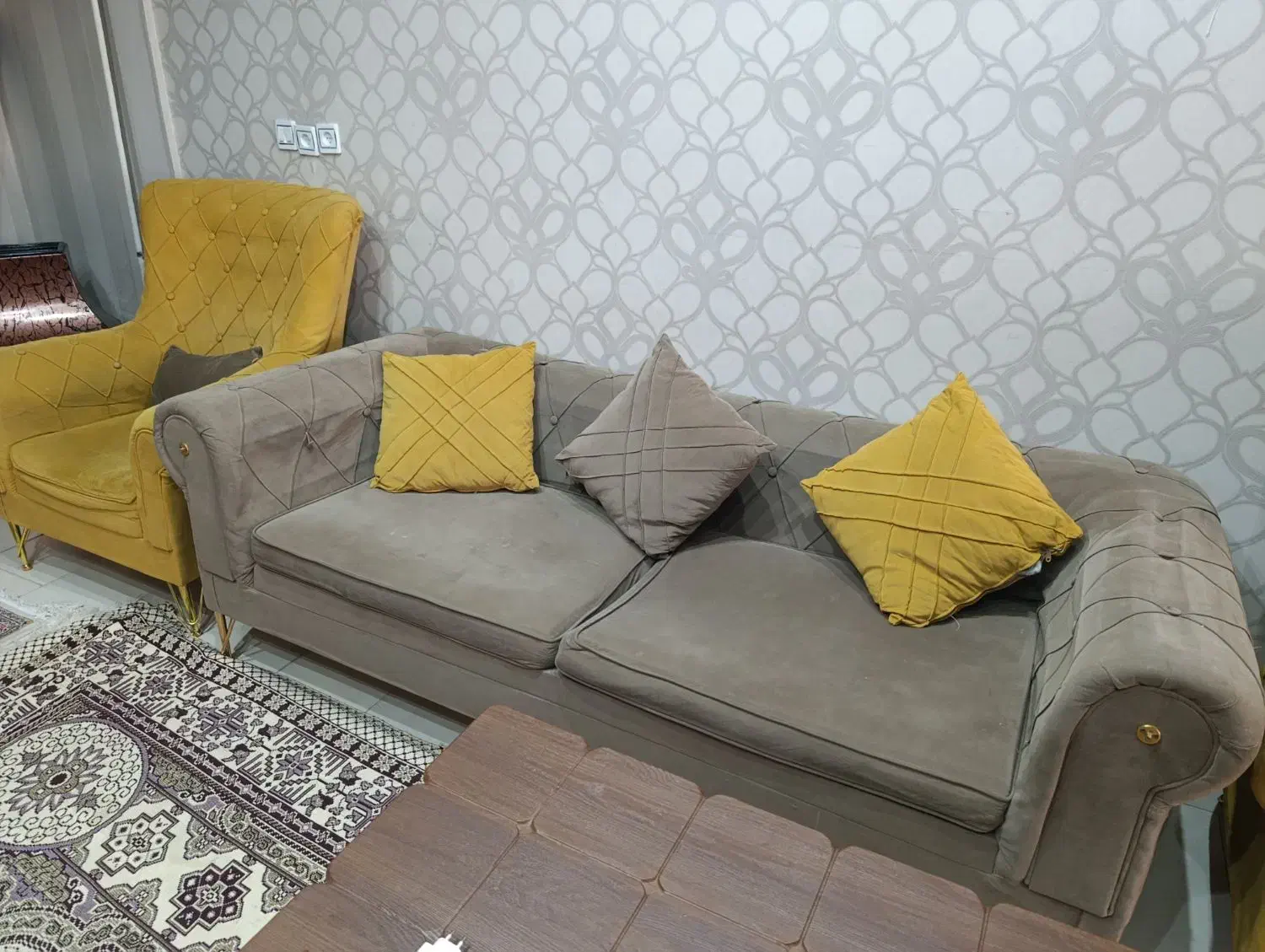 مبل راحتی|مبلمان خانگی و میز عسلی|تربت‌حیدریه, منصوریه|دیوار