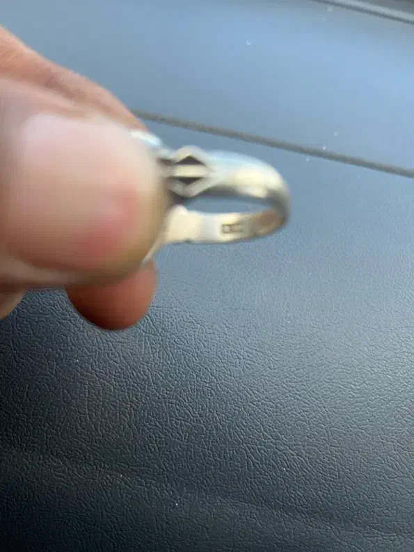 انگشتی نقره ۲/۵۰۰/۰۰ تومان|کلکسیون اشیاء عتیقه|ساری, |دیوار