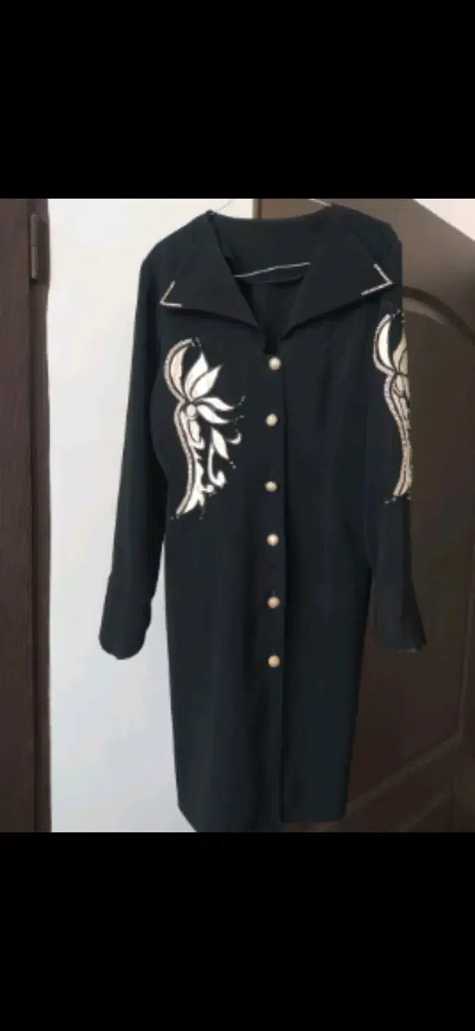 مانتو|لباس|کاشان, شهرک خاتم الانبیا (مسکن ملی کاشان)|دیوار