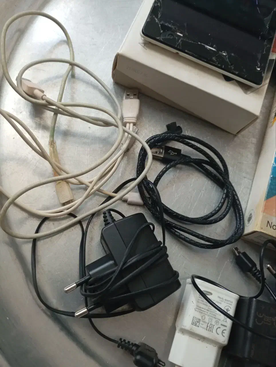 گوشی|موبایل|اسلام‌شهر, شهرک قائمیه|دیوار