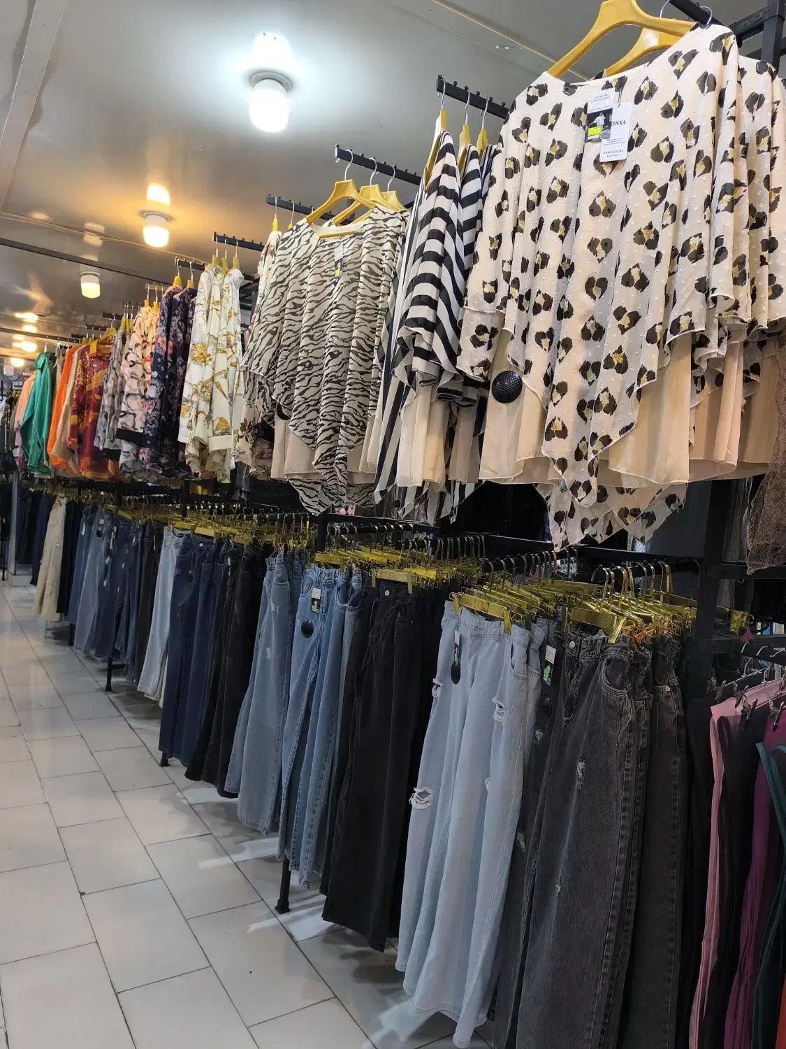 فروشنده خانم پوشاک زنانه|استخدام خدمات فروشگاه و رستوران|یاسوج, |دیوار