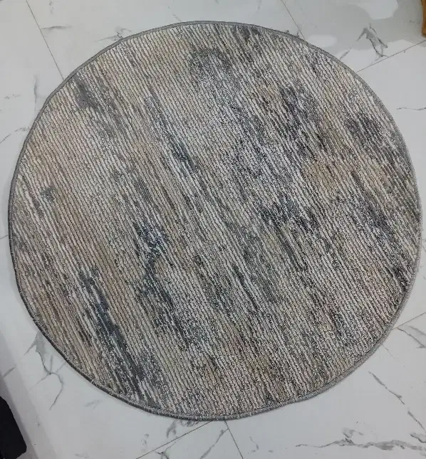 پادری گرد یک در یک|پادری|قزوین, |دیوار