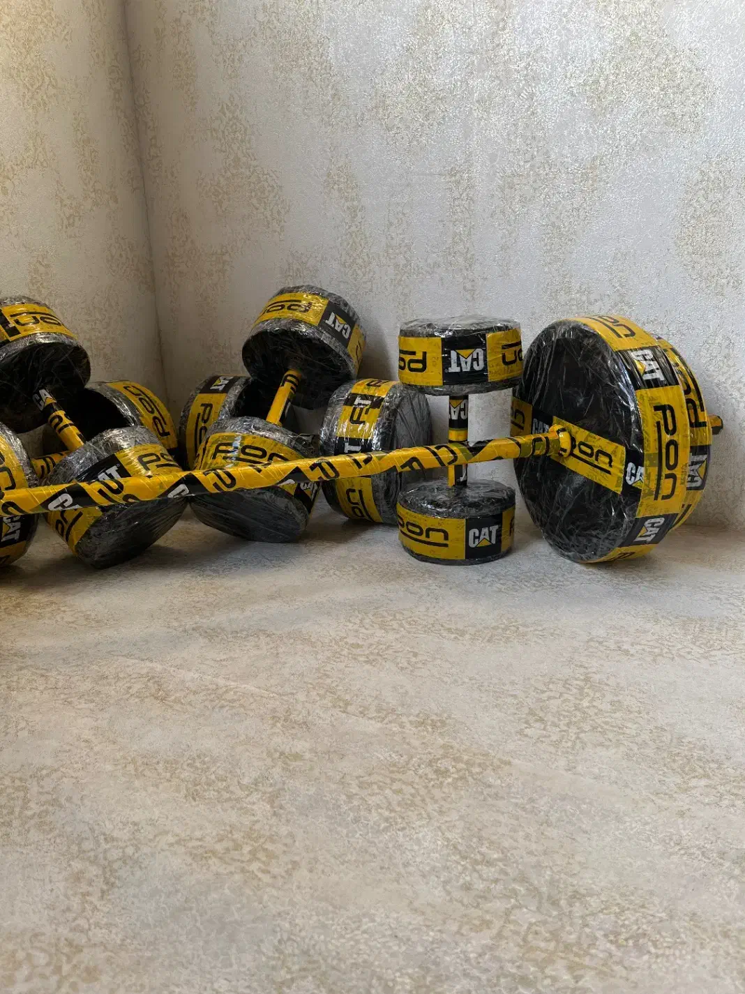 دمبل بتنی ( وسایل ورزشی ) هالتر و صفحه هالتر|تجهیزات ورزشی|کاشان, راوند|دیوار