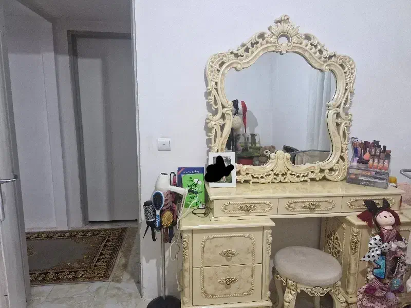 سرویس خواب|تخت و سرویس خواب|پرند, فاز ۶|دیوار