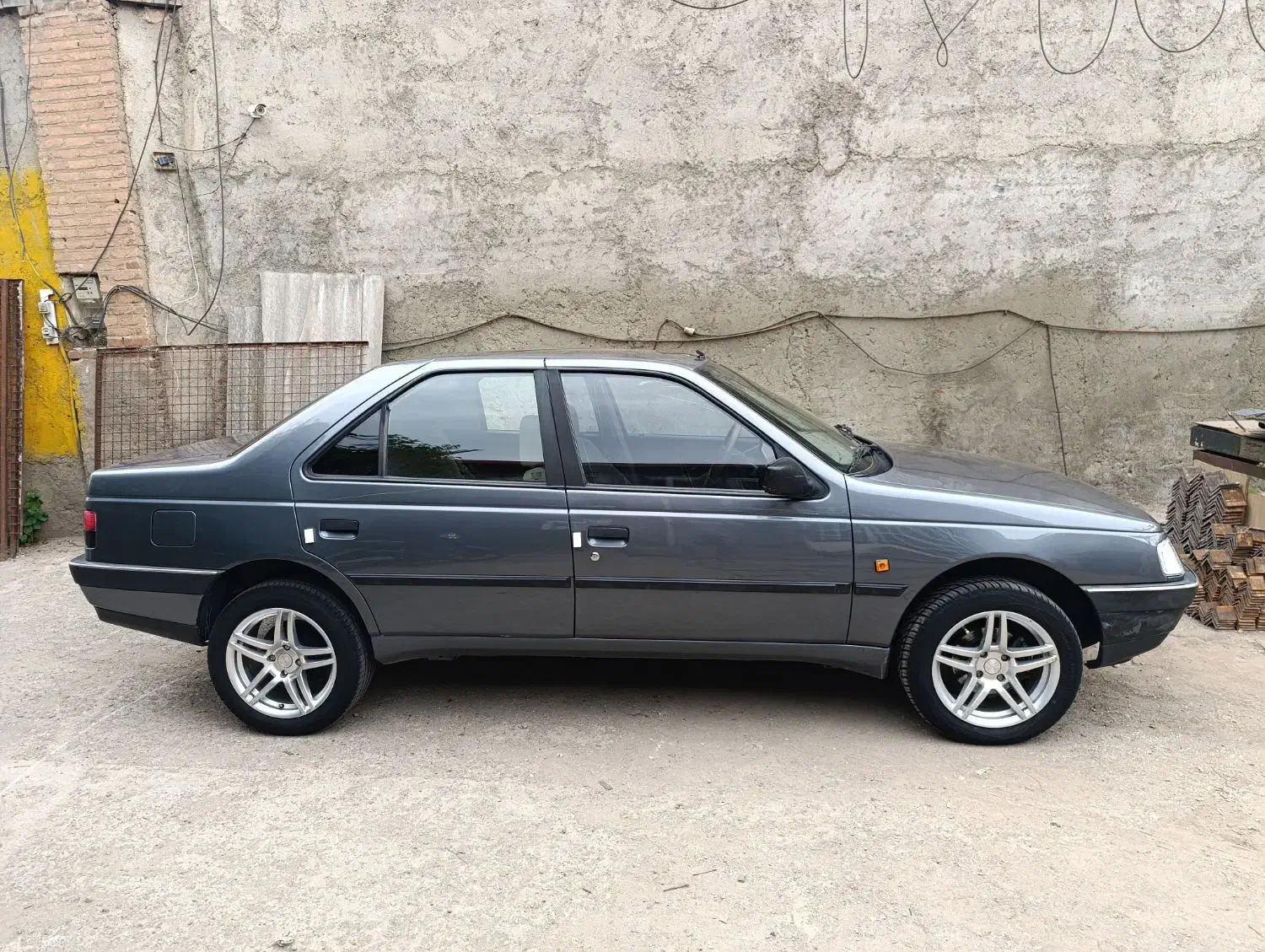 پژو ۴۰۵ مدل ۹۵|خودرو سواری و وانت|قزوین, |دیوار