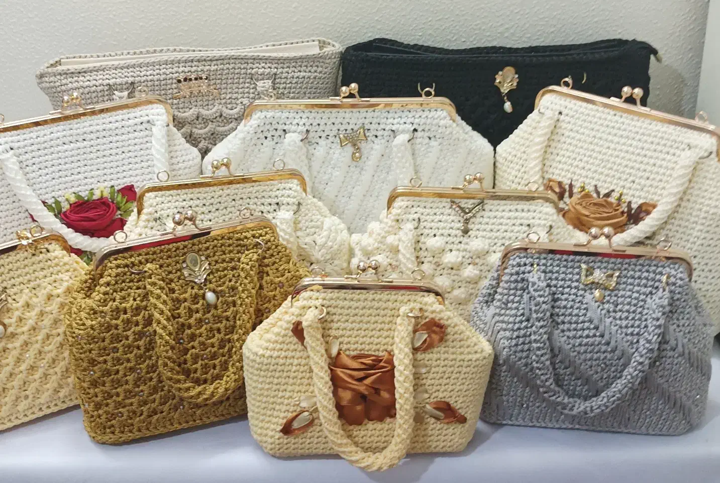 کیف /زنانه/دست بافت|کیف، کفش، کمربند|شاهینشهر, عطار|دیوار