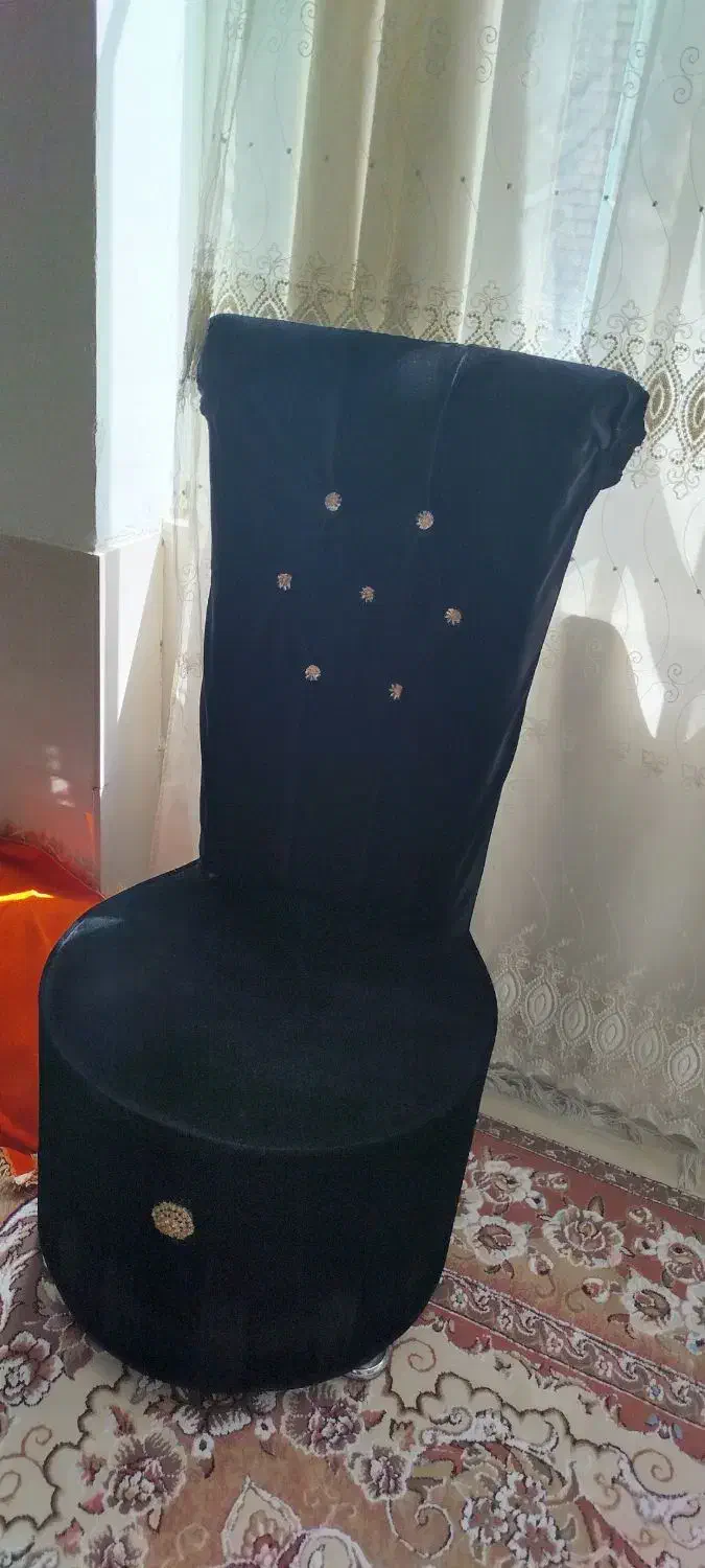 مبل۹نفره مشکی پایه. چوبی|مبلمان خانگی و میز عسلی|فولادشهر, A2|دیوار