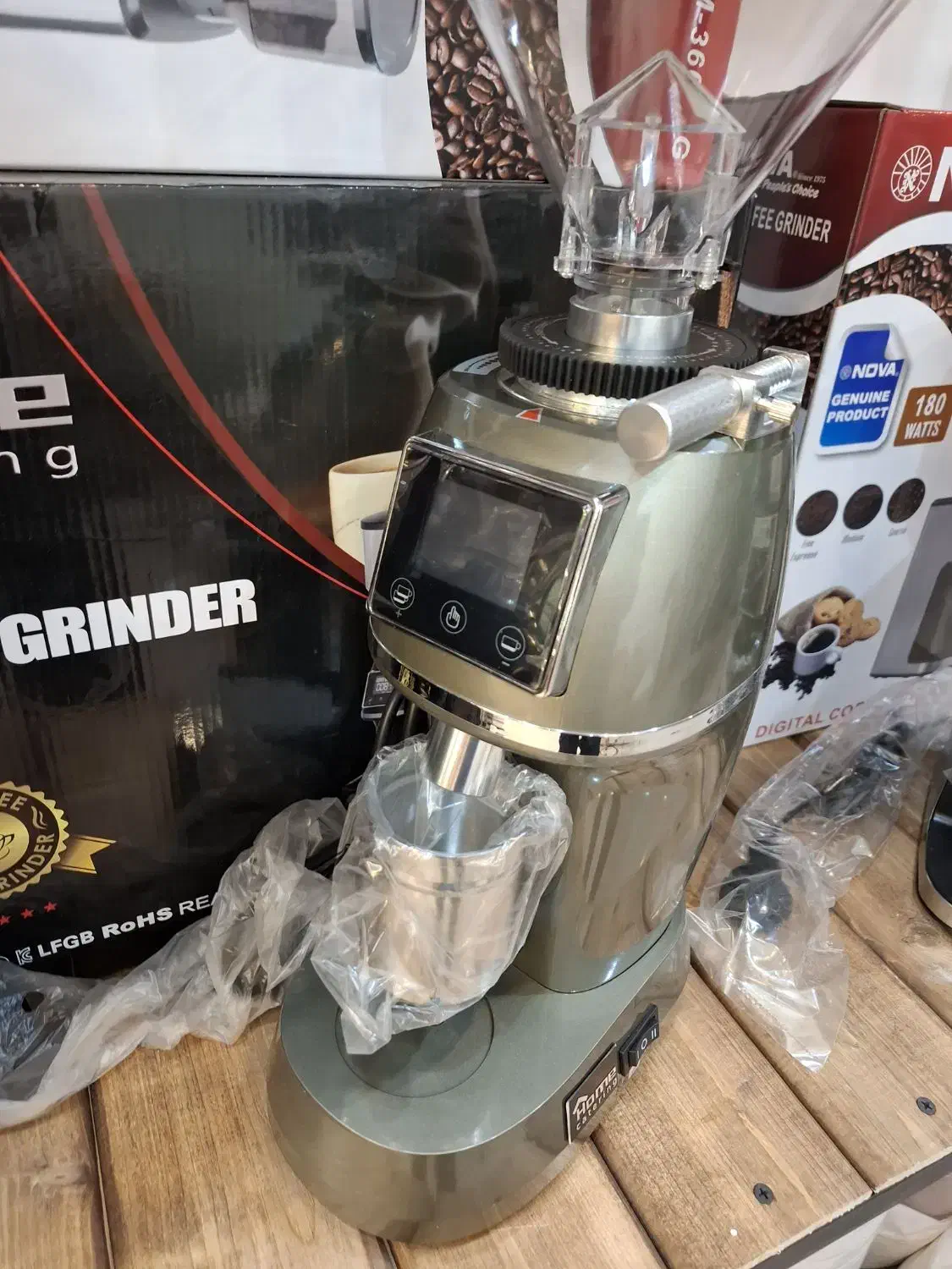 آسیاب قهوه C21 021 3021|کافیشاپ و رستوران|قم, الوندیه و گذر صادق|دیوار