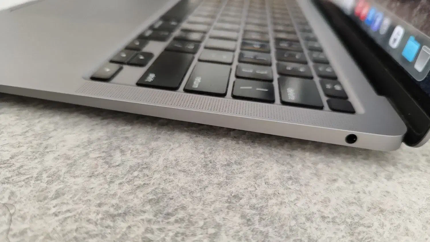 فروش مک بوک Air M1 2020 در حد نو|رایانه همراه|قزوین, |دیوار