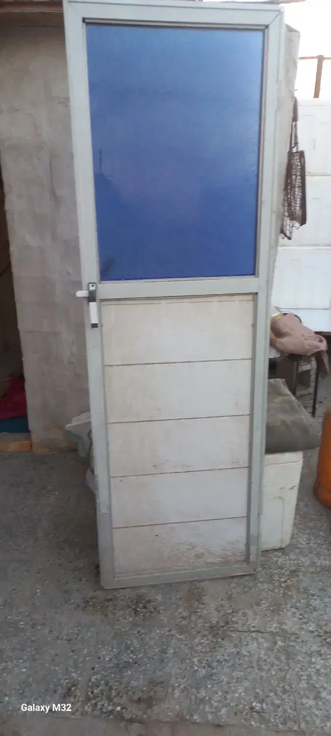 درب آلومینیوم|مصالح و تجهیزات ساختمان|بندر امام خمینی, |دیوار