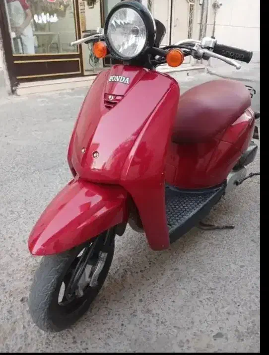 موتور|موتورسیکلت|رباط‌کریم, رباط‌کریم|دیوار